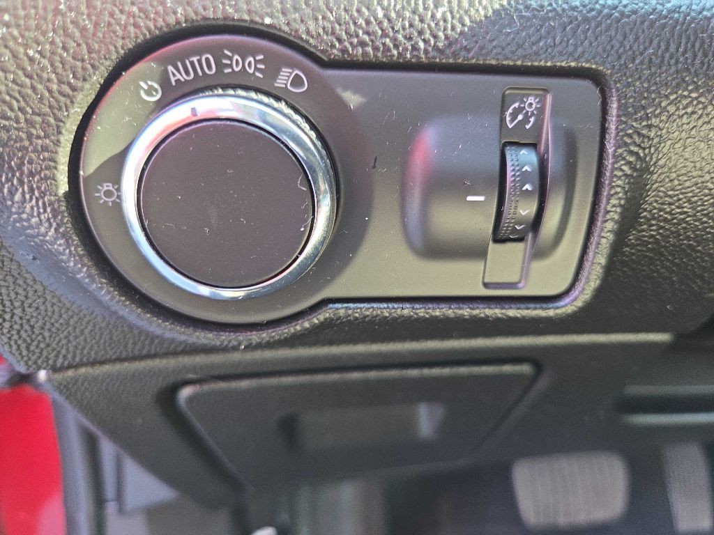 2015 Buick Verano Image 15