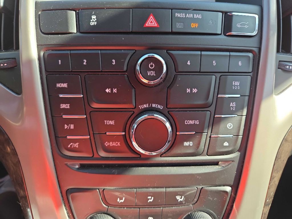 2015 Buick Verano Image 23
