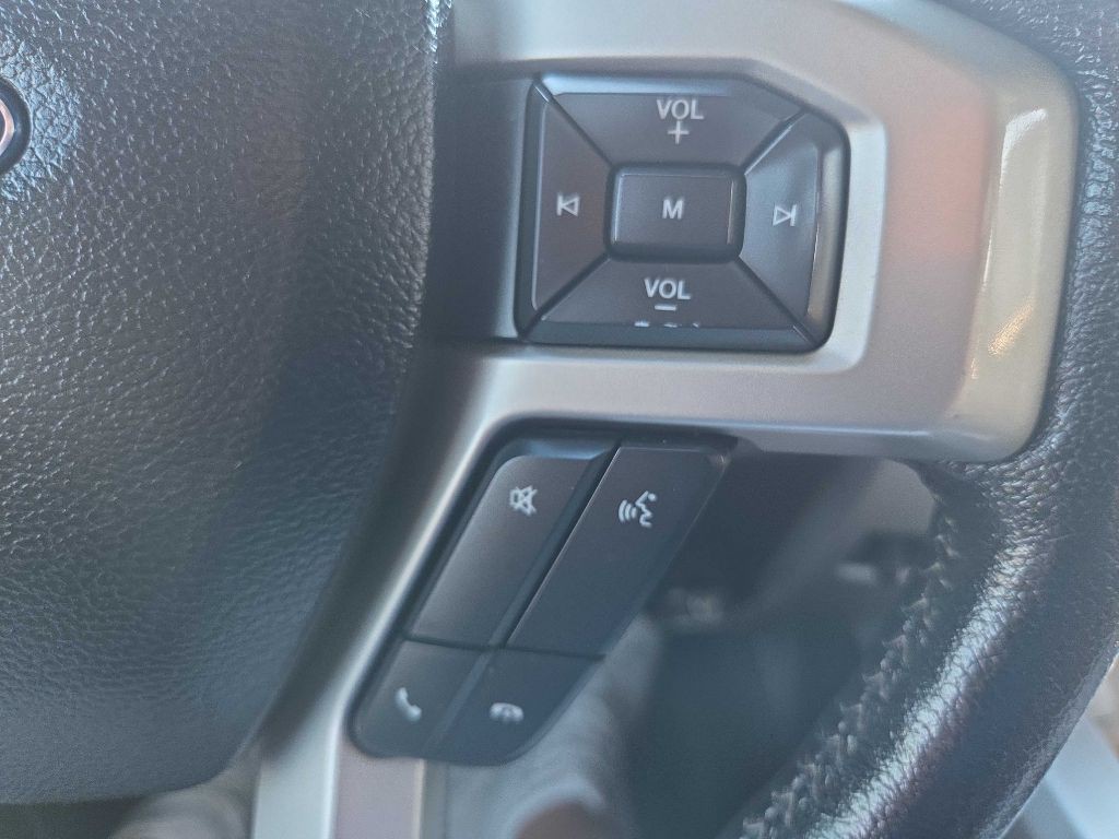 2015 Ford F-150 Image 21