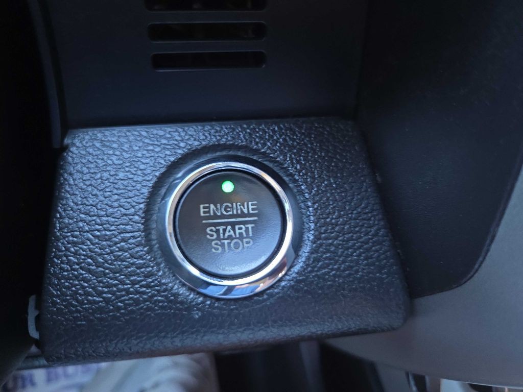 2015 Ford F-150 Image 22