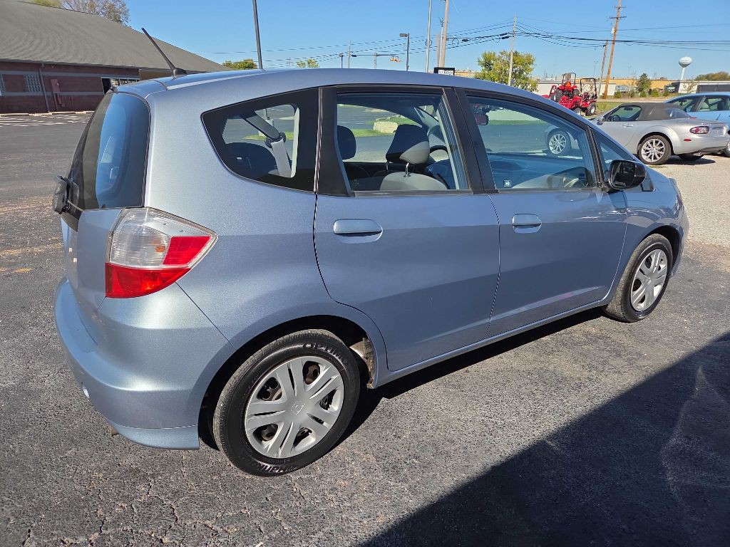 2011 Honda Fit Image 5