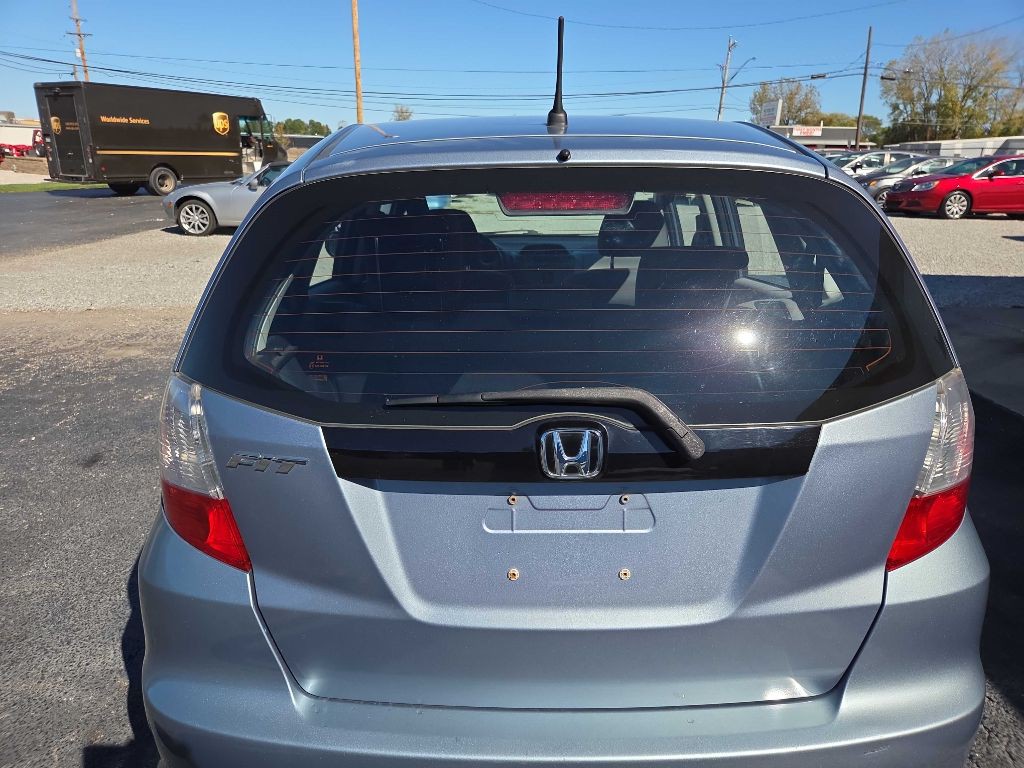 2011 Honda Fit Image 6