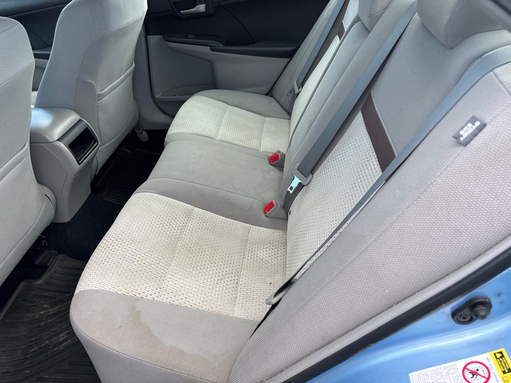 2012 Toyota Camry Image 9