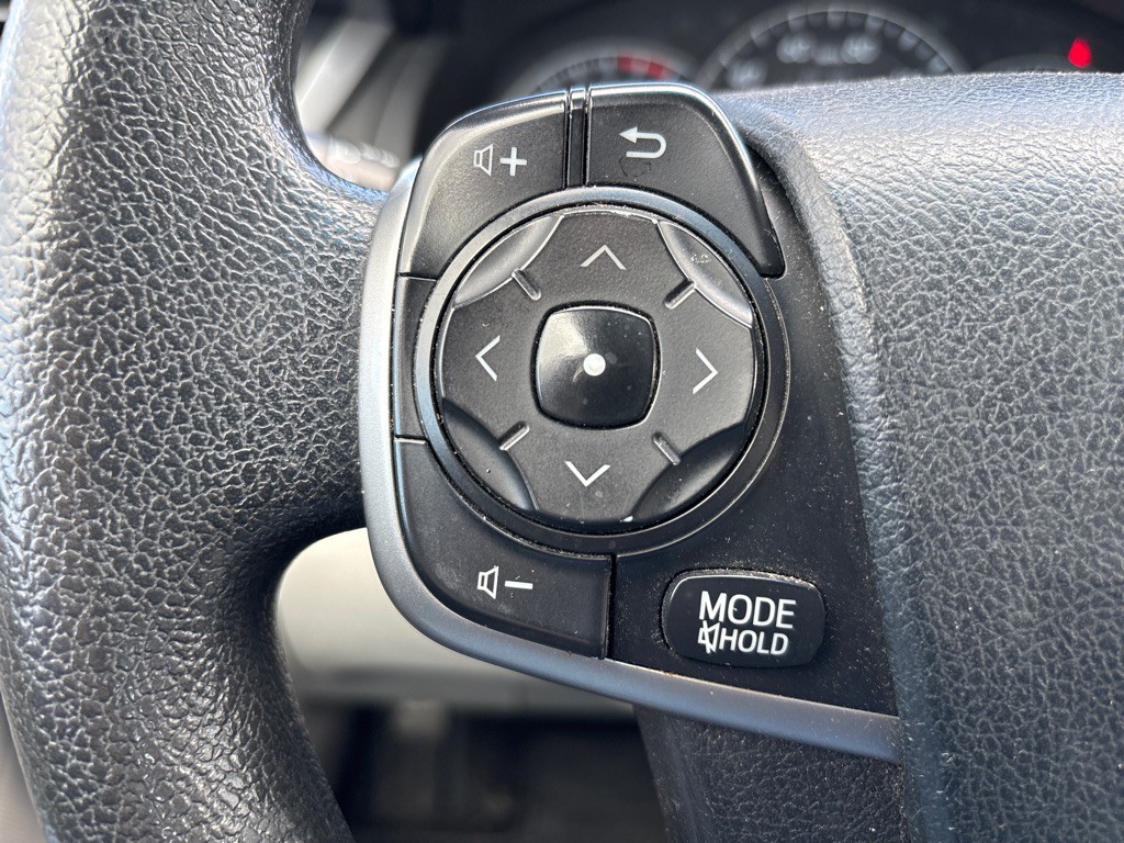 2012 Toyota Camry Image 16