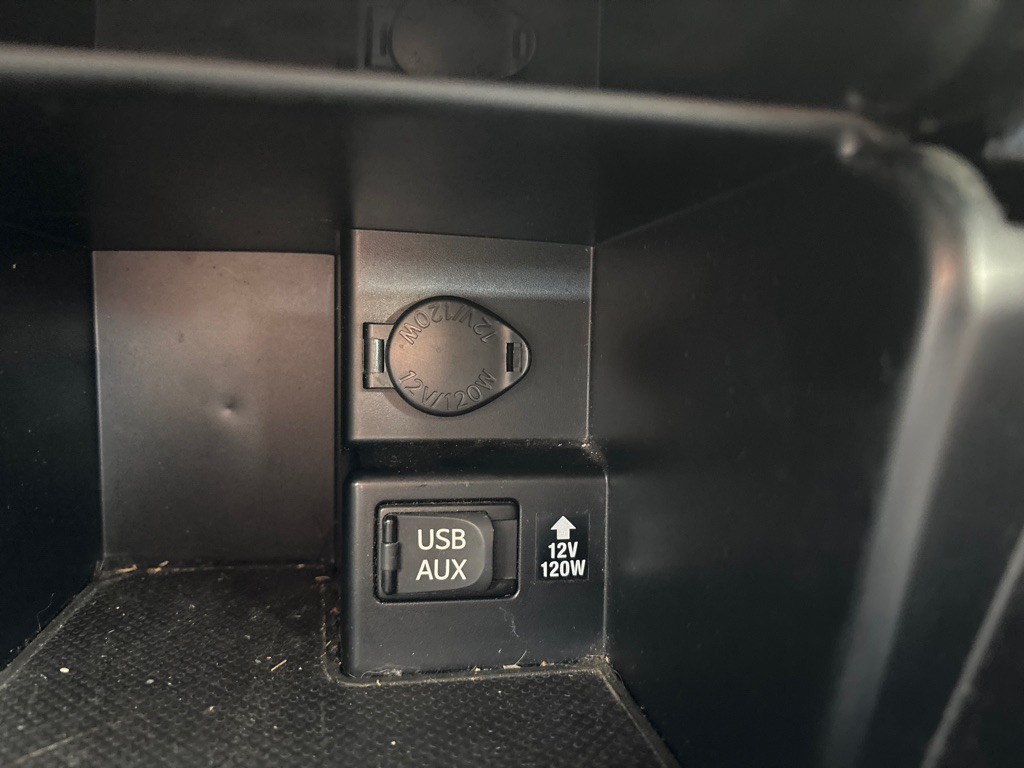 2012 Toyota Camry Image 21