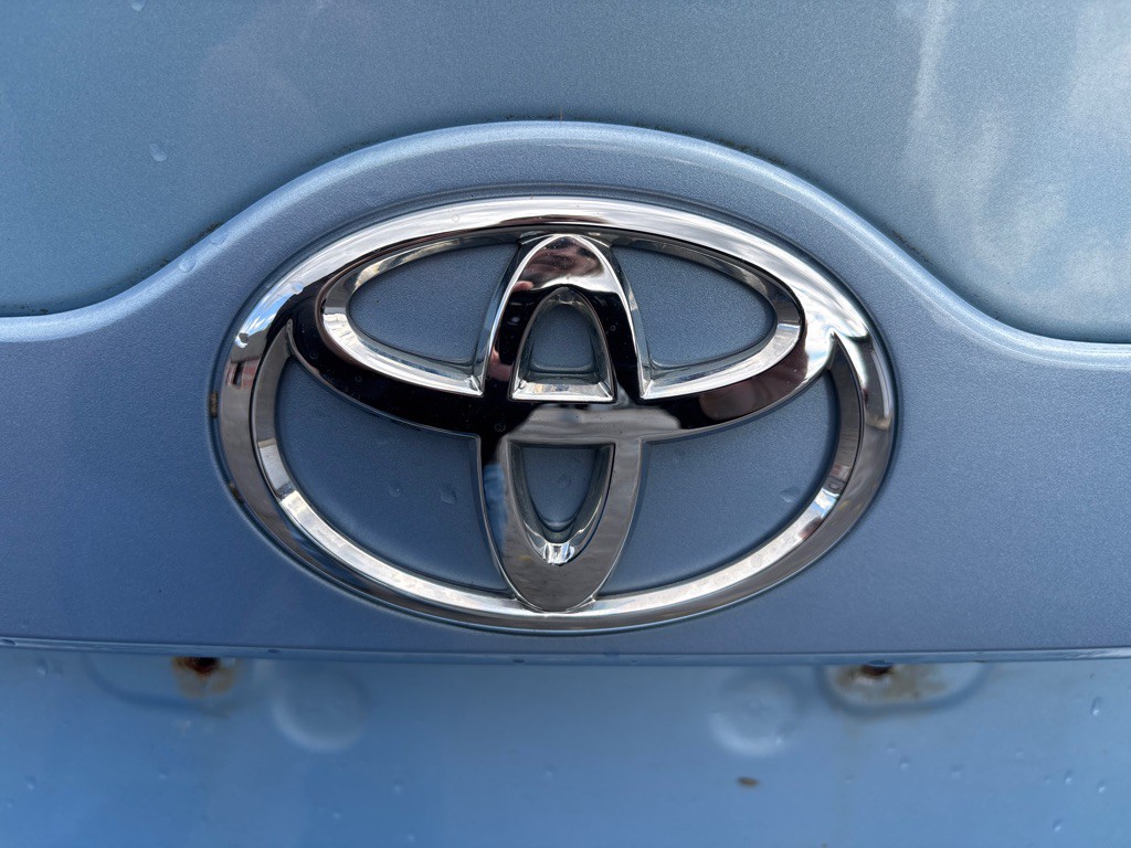 2012 Toyota Camry Image 25