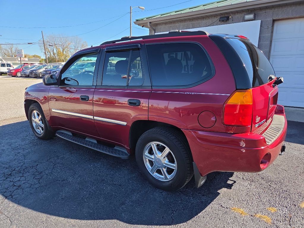 2008 GMC Envoy Image 7