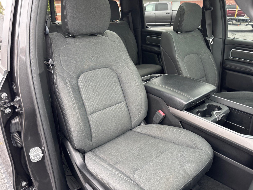 2020 RAM 1500 Image 9