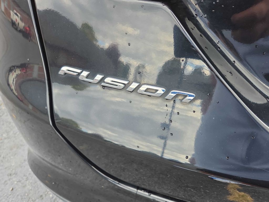 2018 Ford Fusion Image 32