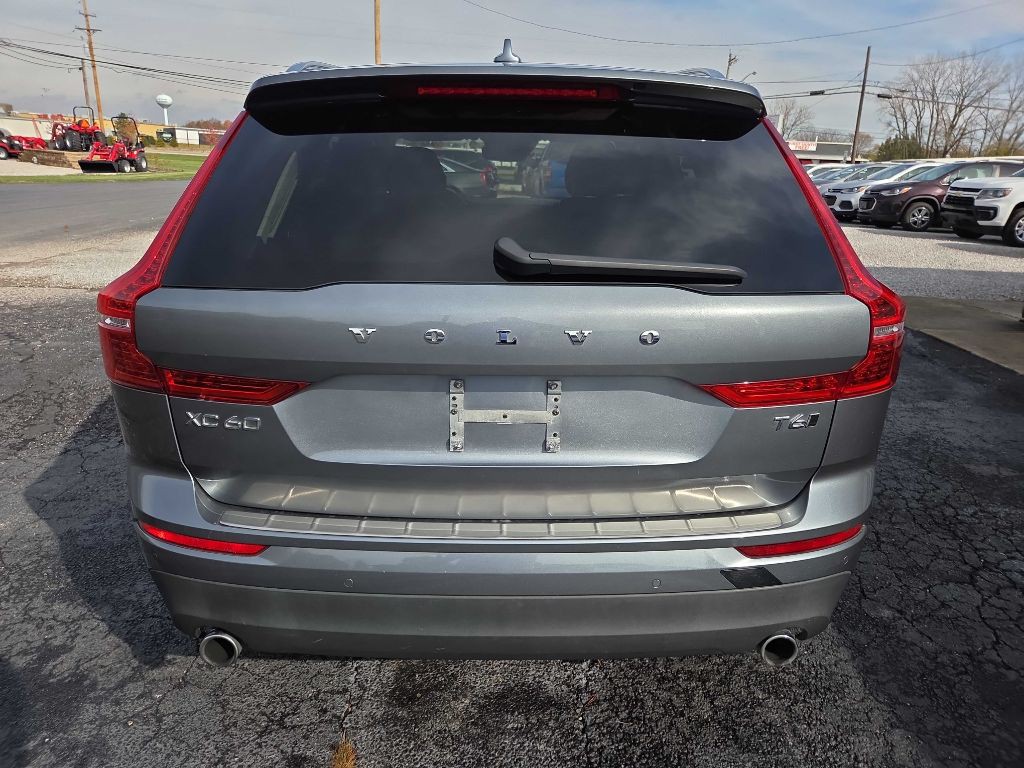 2018 Volvo XC60 Image 6