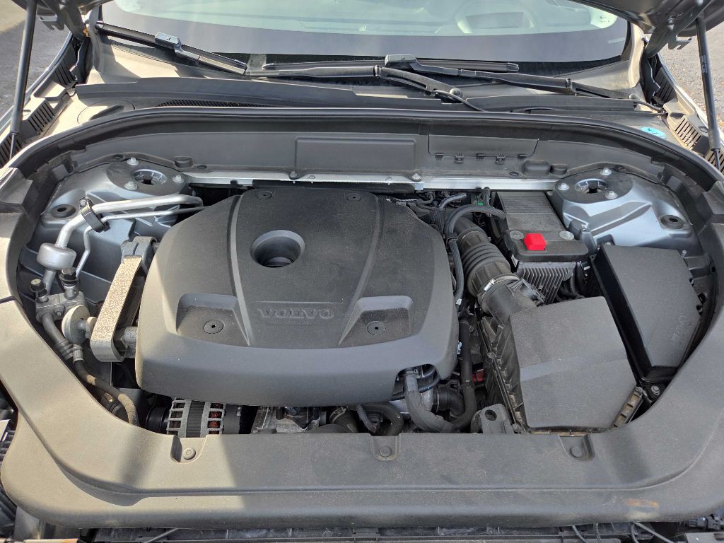 2018 Volvo XC60 Image 31