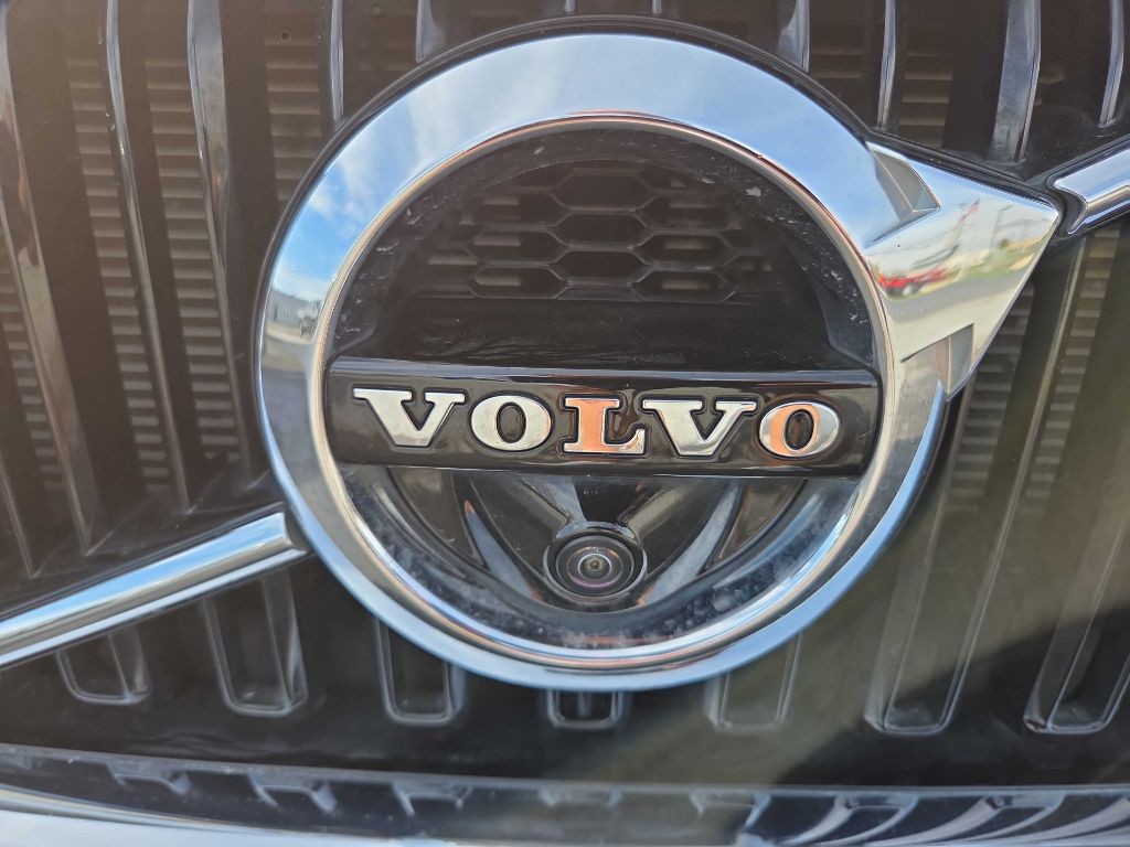 2018 Volvo XC60 Image 35