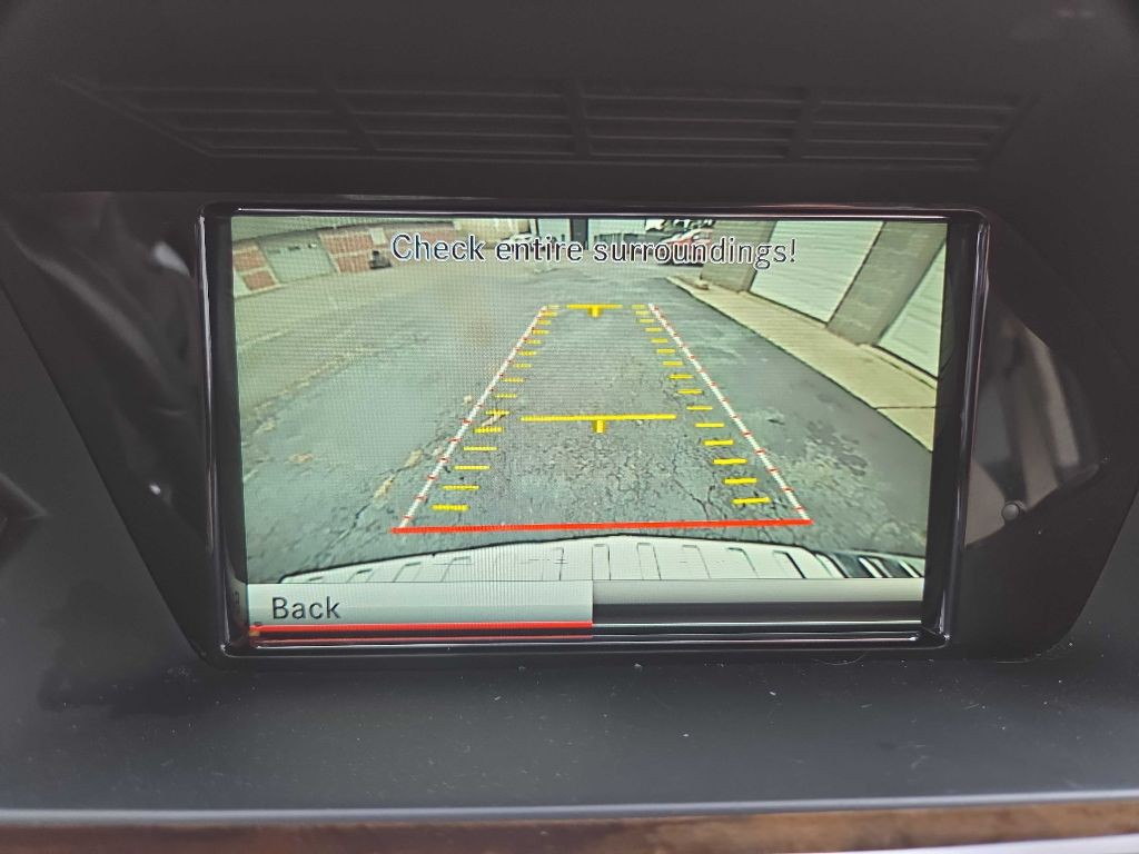 2015 Mercedes-Benz GLK-Class Image 25