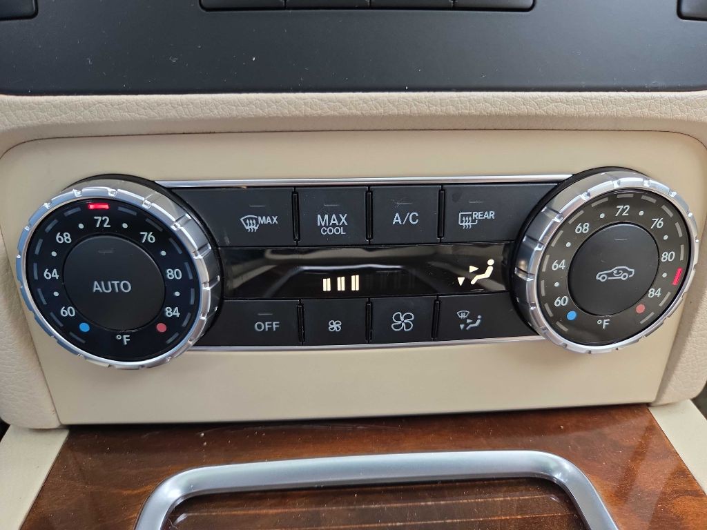 2015 Mercedes-Benz GLK-Class Image 28