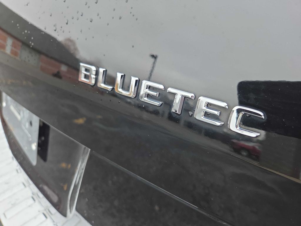 2015 Mercedes-Benz GLK-Class Image 37