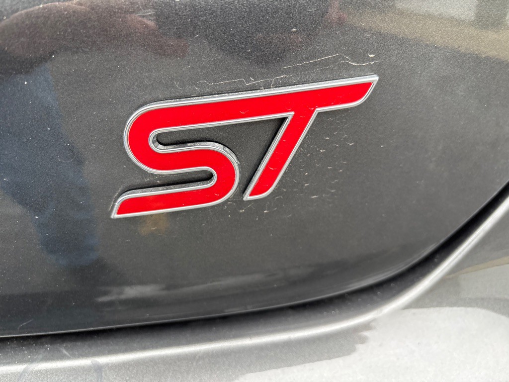 2020 Ford Edge Image 35