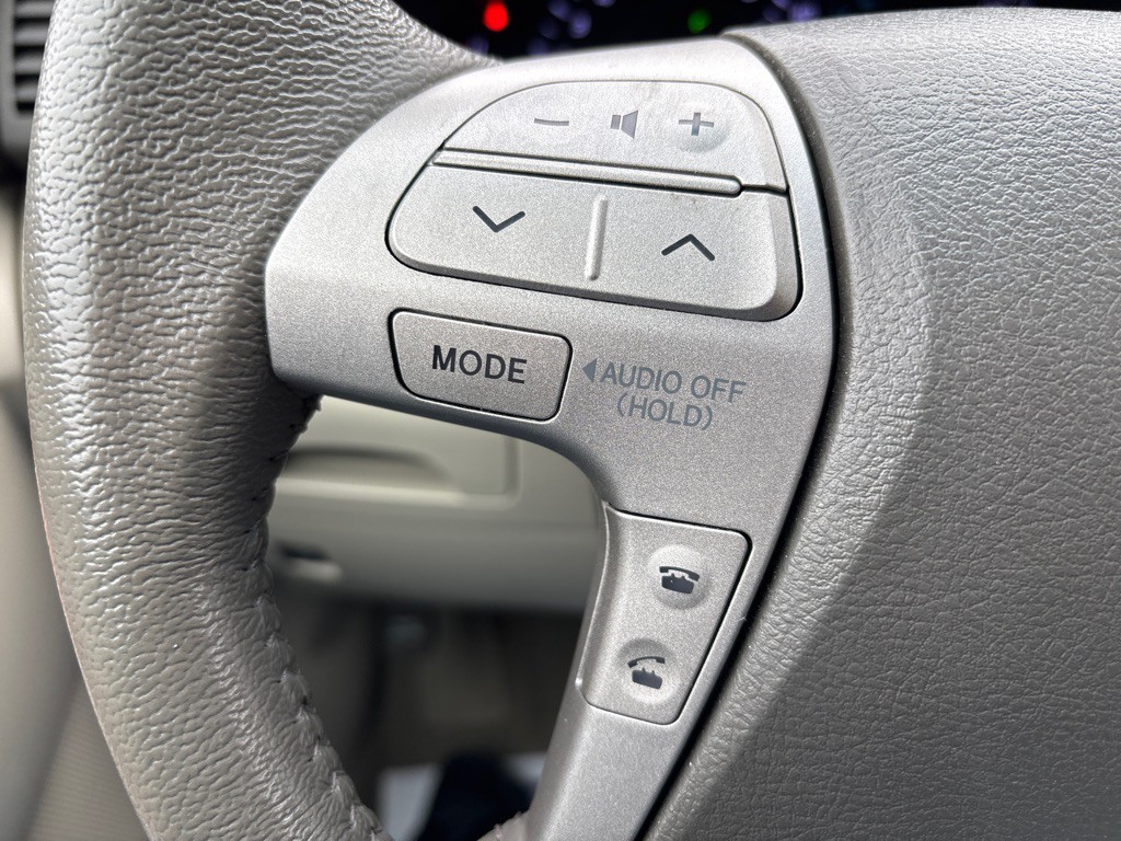 2011 Toyota Camry Image 15