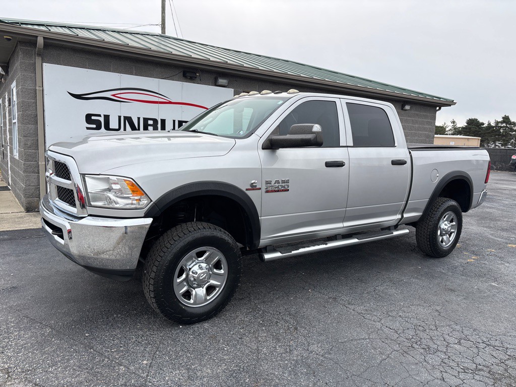 2014 RAM 2500 Image 2