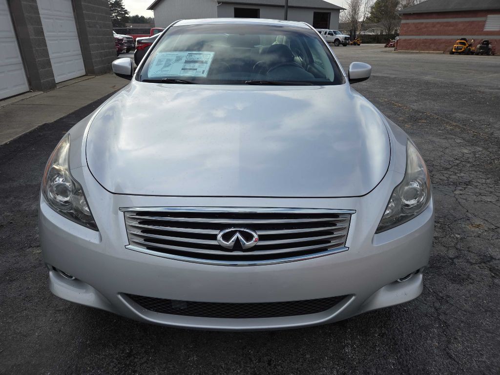 2014 INFINITI Q60 Image 3