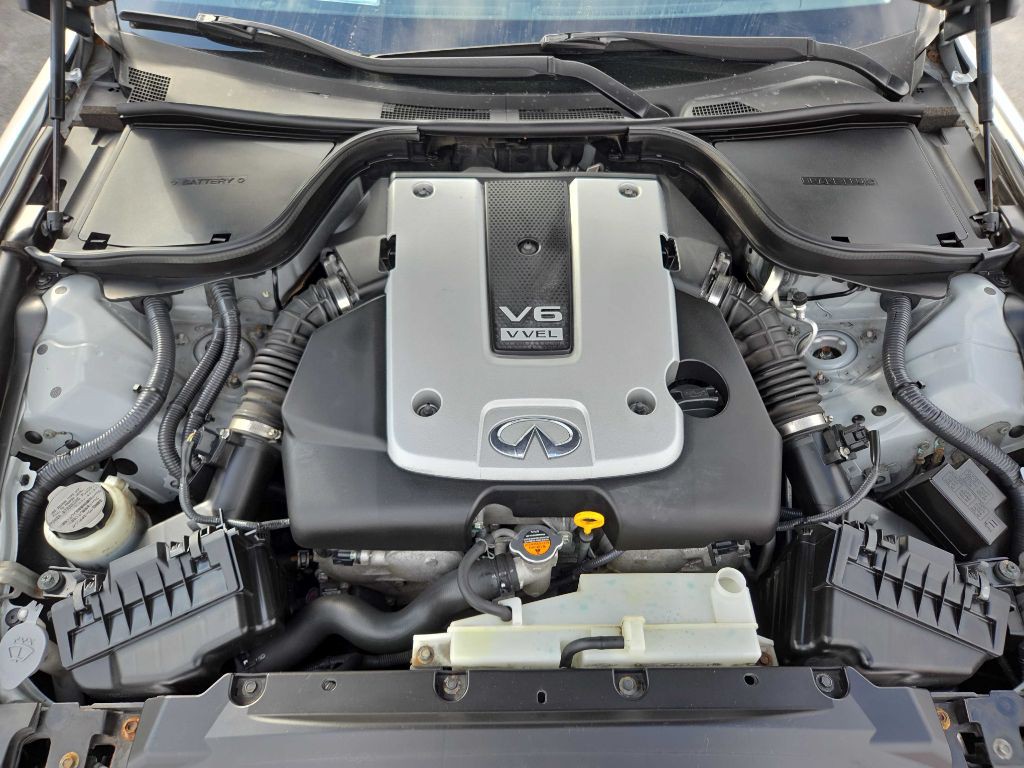 2014 INFINITI Q60 Image 33