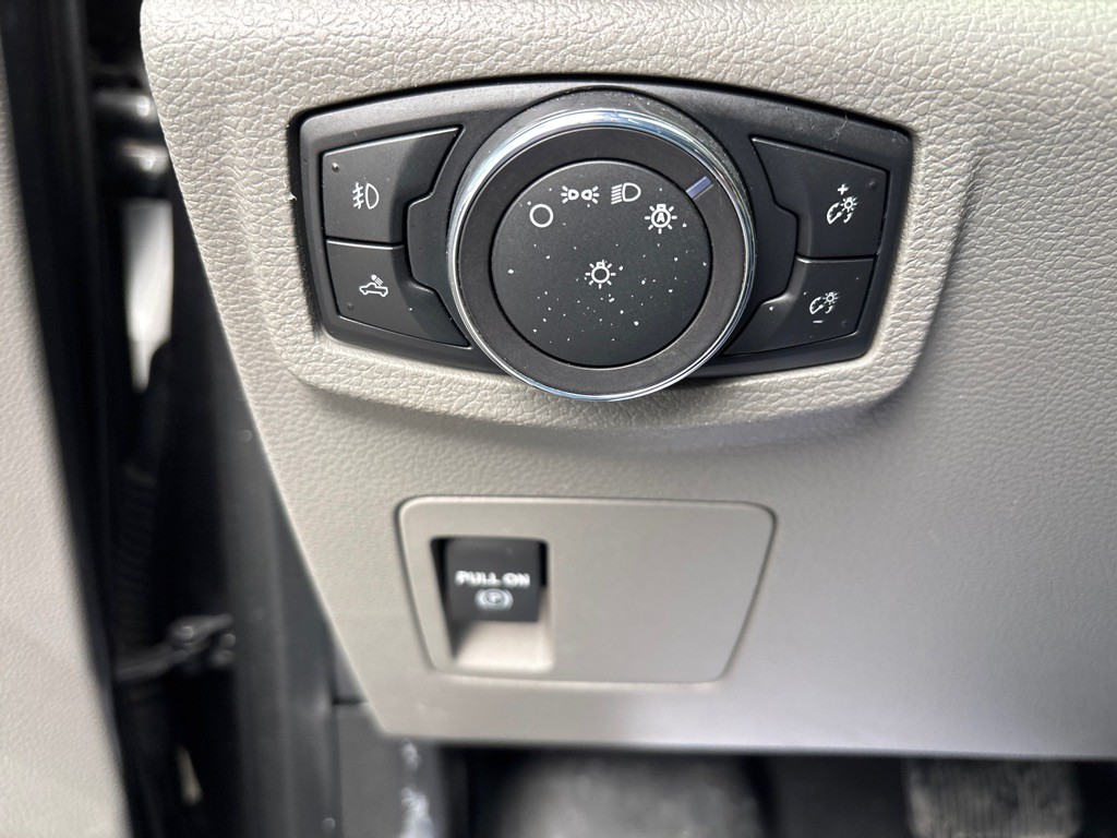 2018 Ford F-150 Image 13