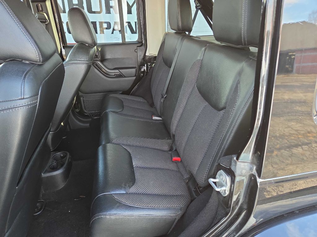 2016 Jeep Wrangler Unlimited Image 9