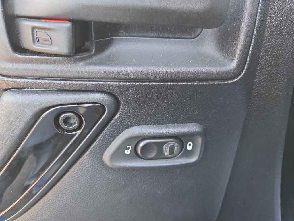 2016 Jeep Wrangler Unlimited Image 13