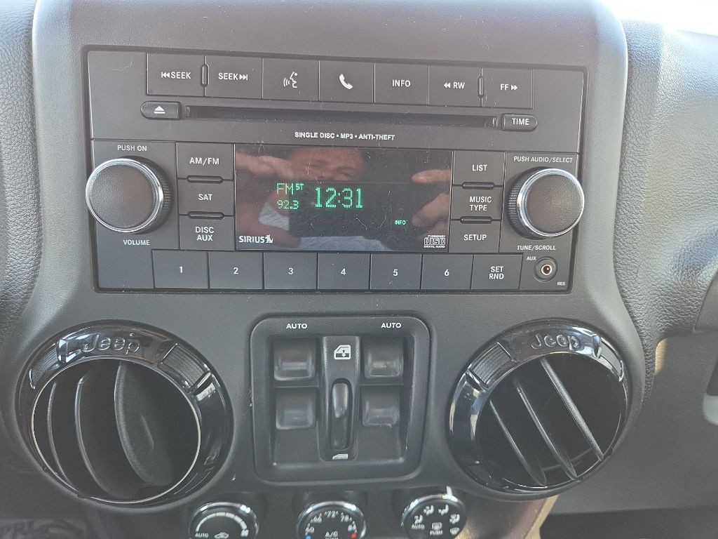 2016 Jeep Wrangler Unlimited Image 19