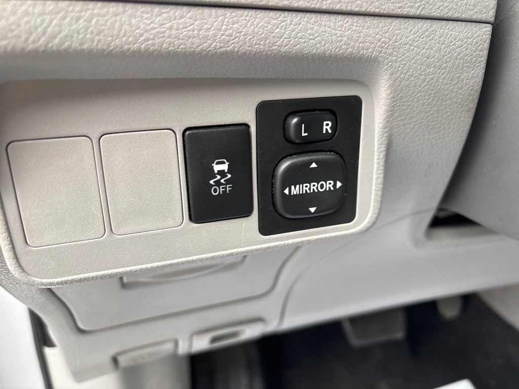 2009 Toyota Corolla Image 13