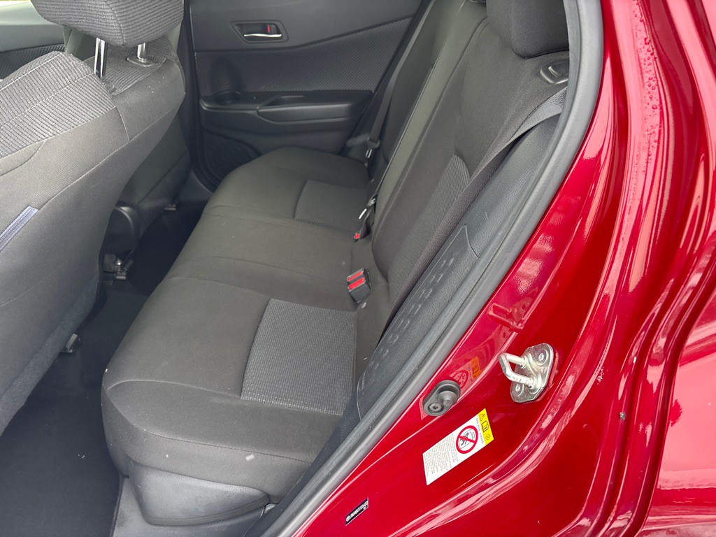 2019 Toyota C-HR Image 9