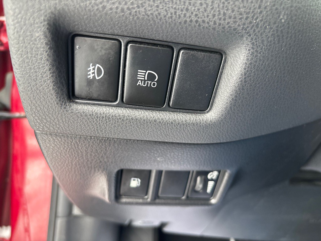 2019 Toyota C-HR Image 14