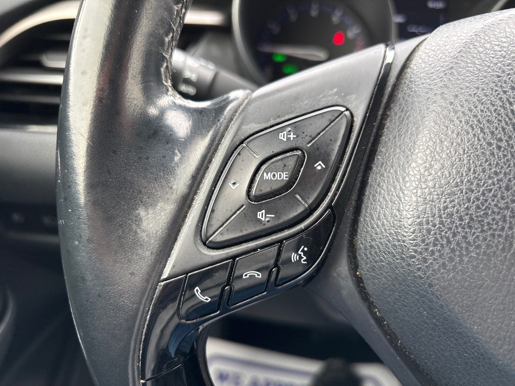 2019 Toyota C-HR Image 16