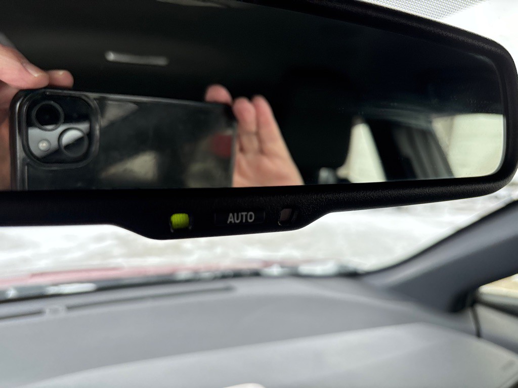 2019 Toyota C-HR Image 21