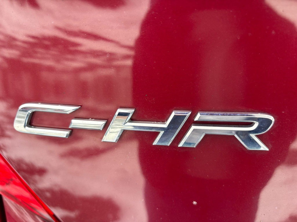 2019 Toyota C-HR Image 27