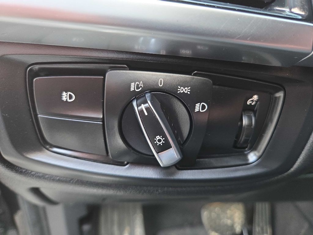 2017 BMW X5 Image 19