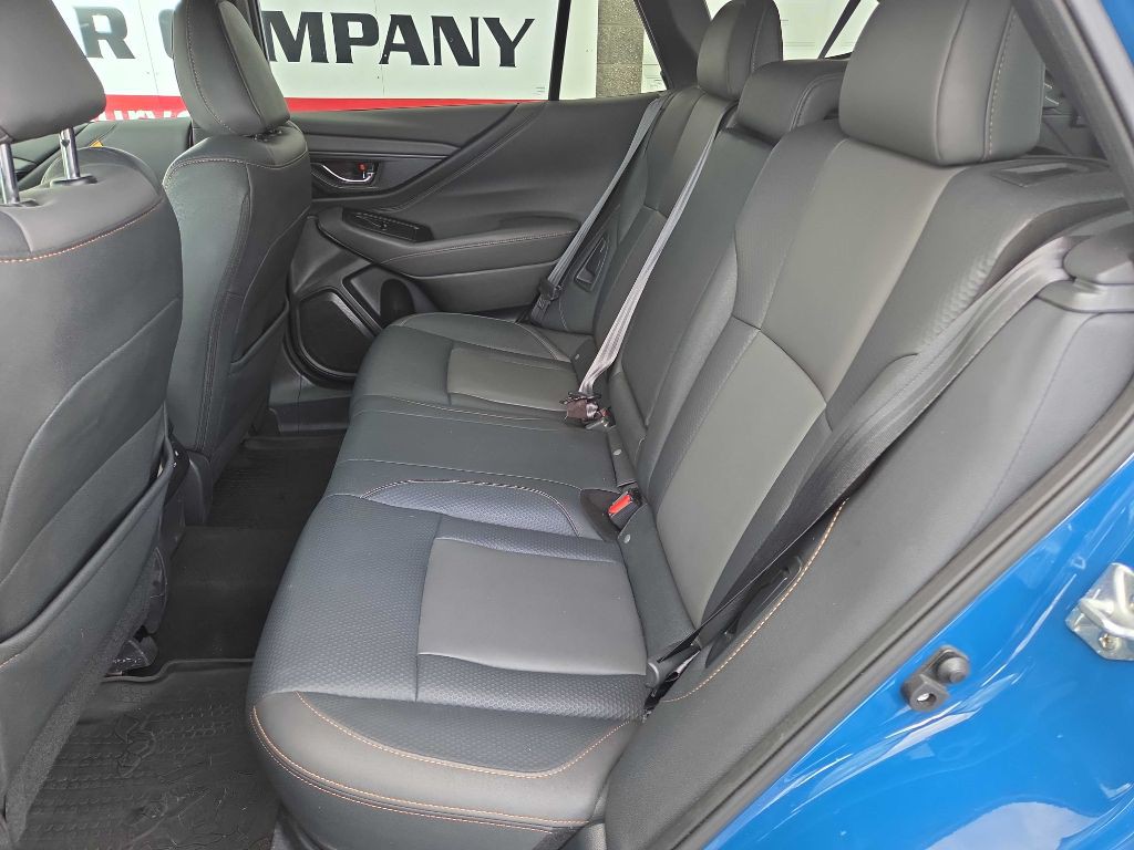 2022 Subaru Outback Image 9