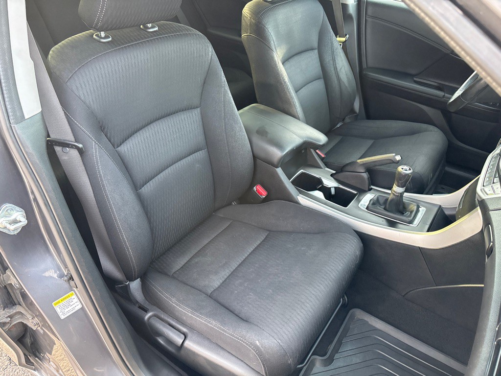 2013 Honda Accord Image 10