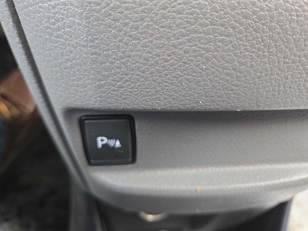 2020 Nissan NV200 Image 24