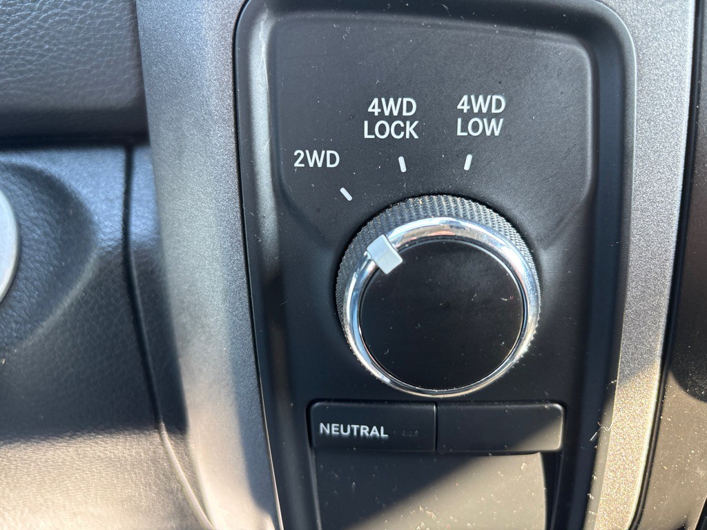 2015 RAM 2500 Image 17