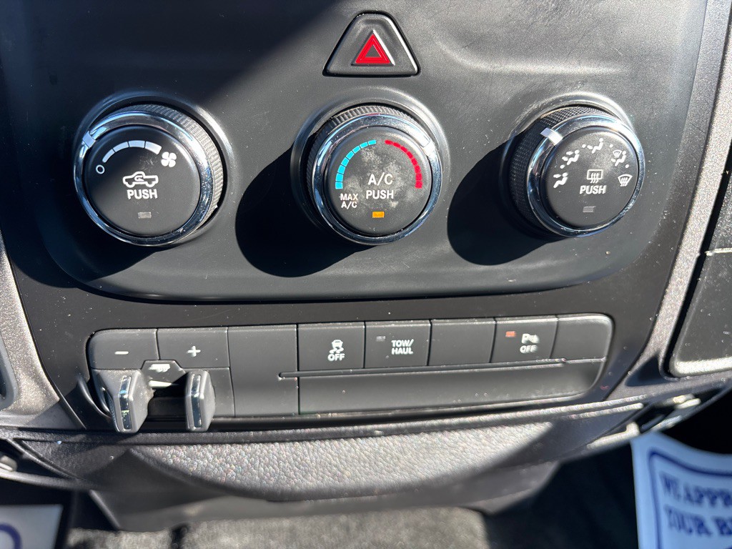 2015 RAM 2500 Image 21