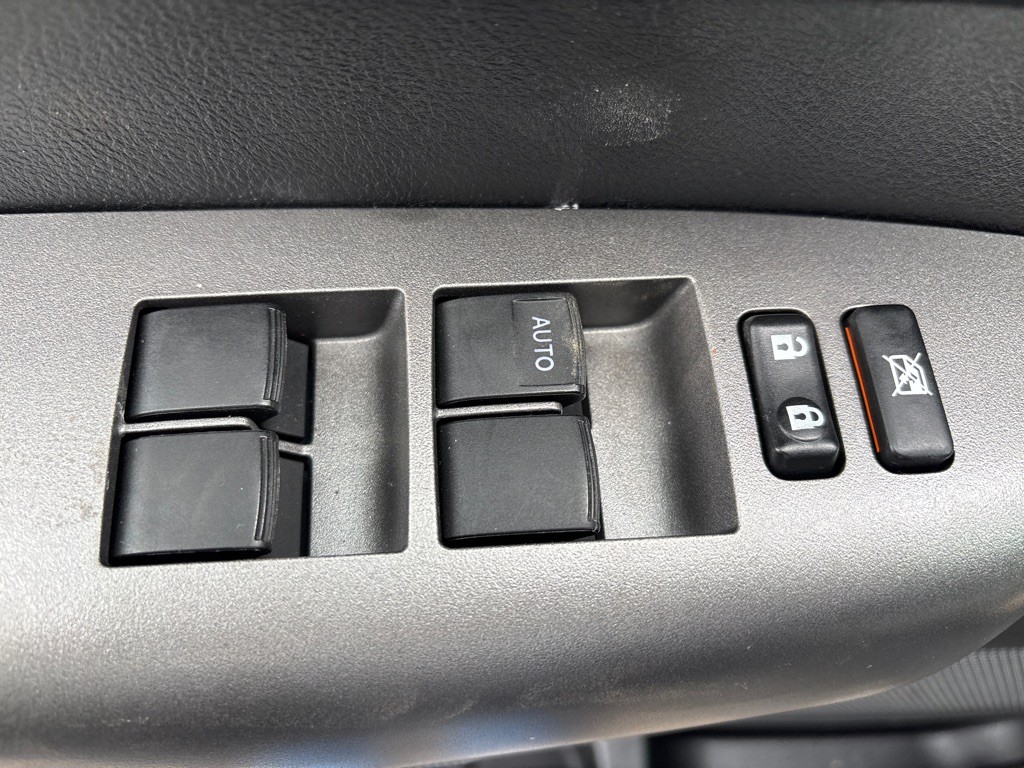 2013 Toyota Tundra Image 12