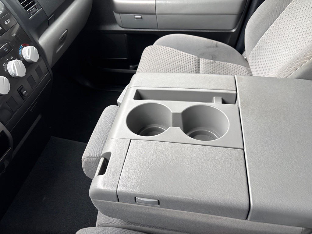 2013 Toyota Tundra Image 17