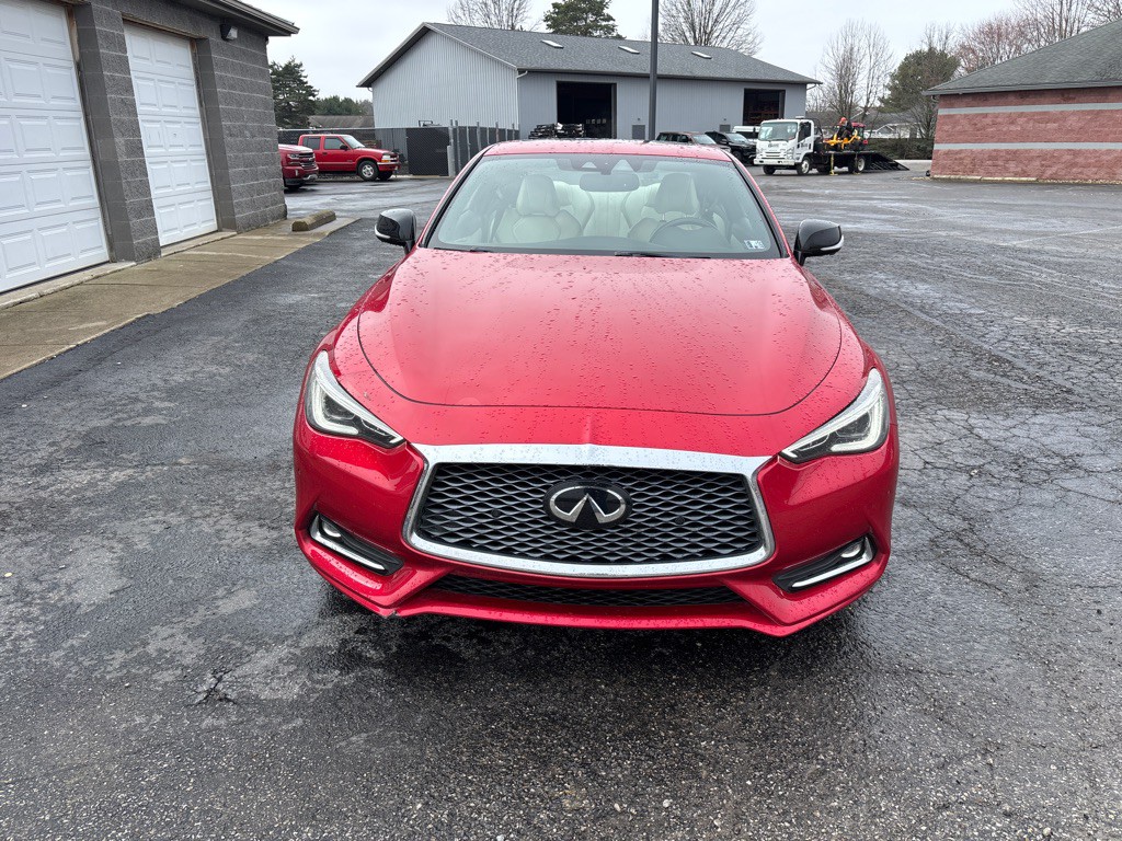 2019 INFINITI Q60 Image 3