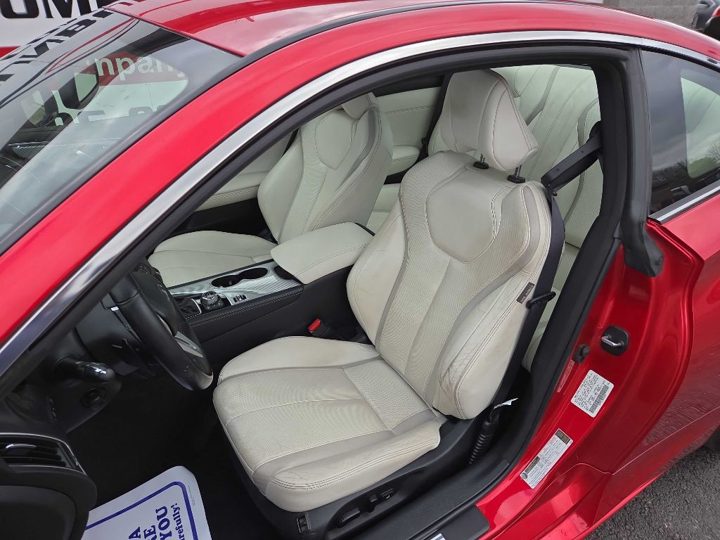 2019 INFINITI Q60 Image 8