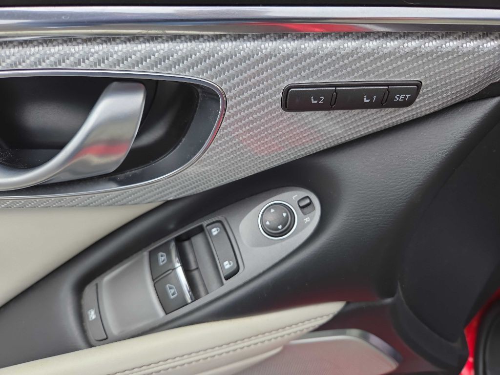2019 INFINITI Q60 Image 13