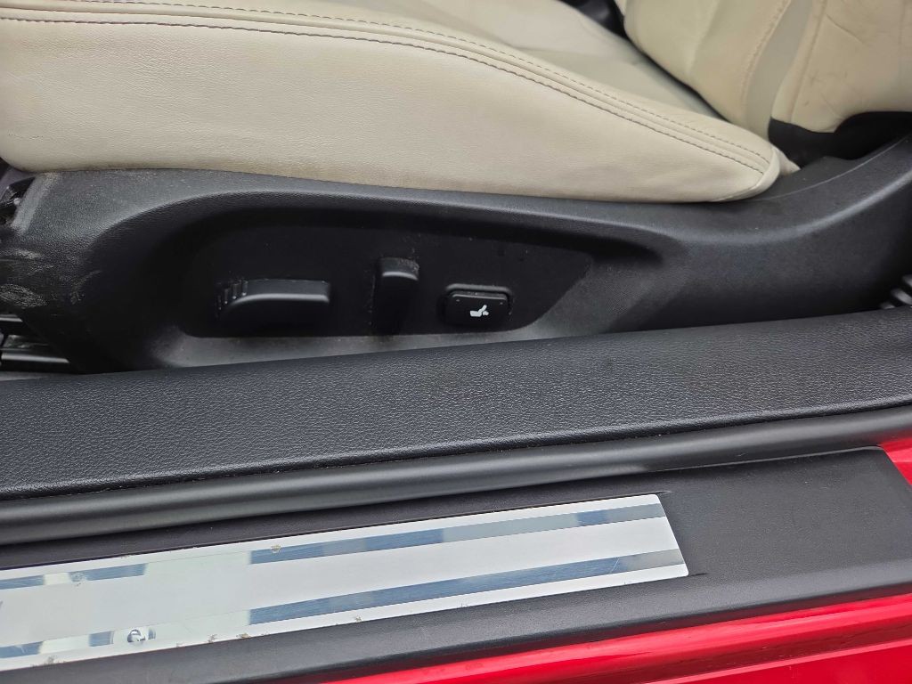 2019 INFINITI Q60 Image 15