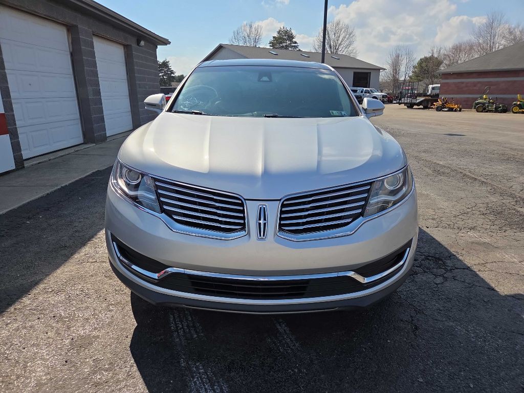 2017 Lincoln MKX Image 3
