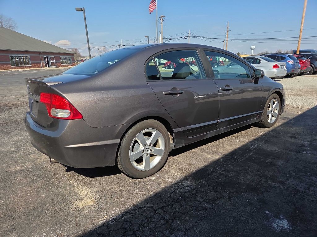 2011 Honda Civic Image 5