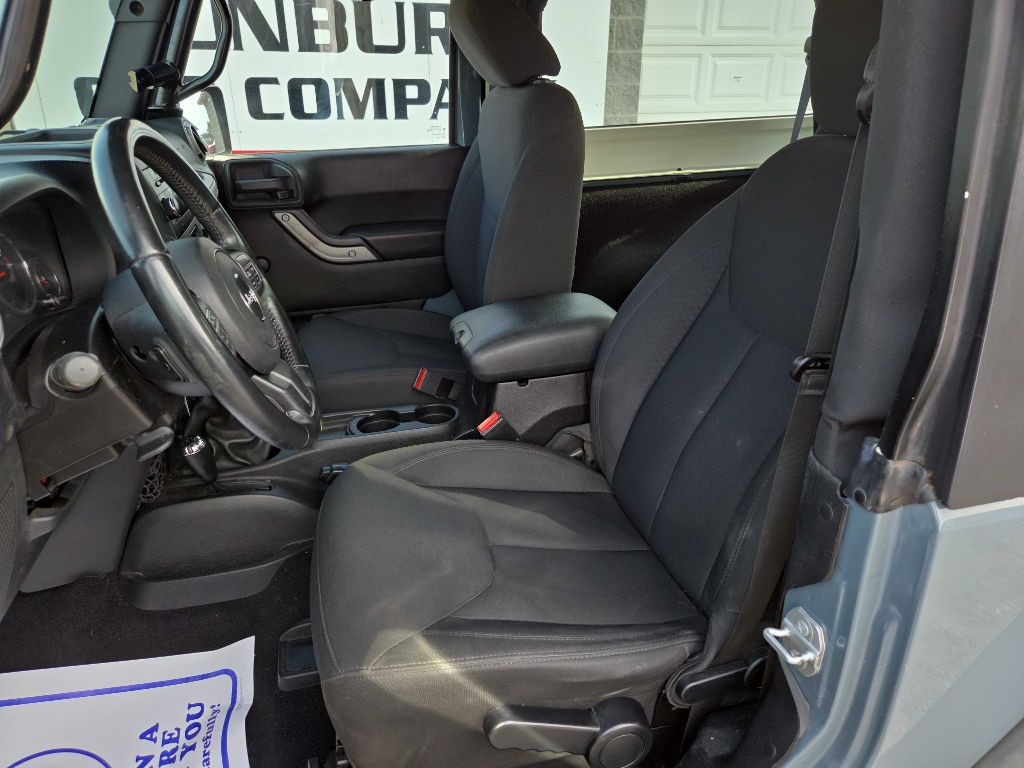 2015 Jeep Wrangler Image 10