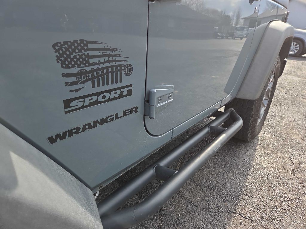 2015 Jeep Wrangler Image 28